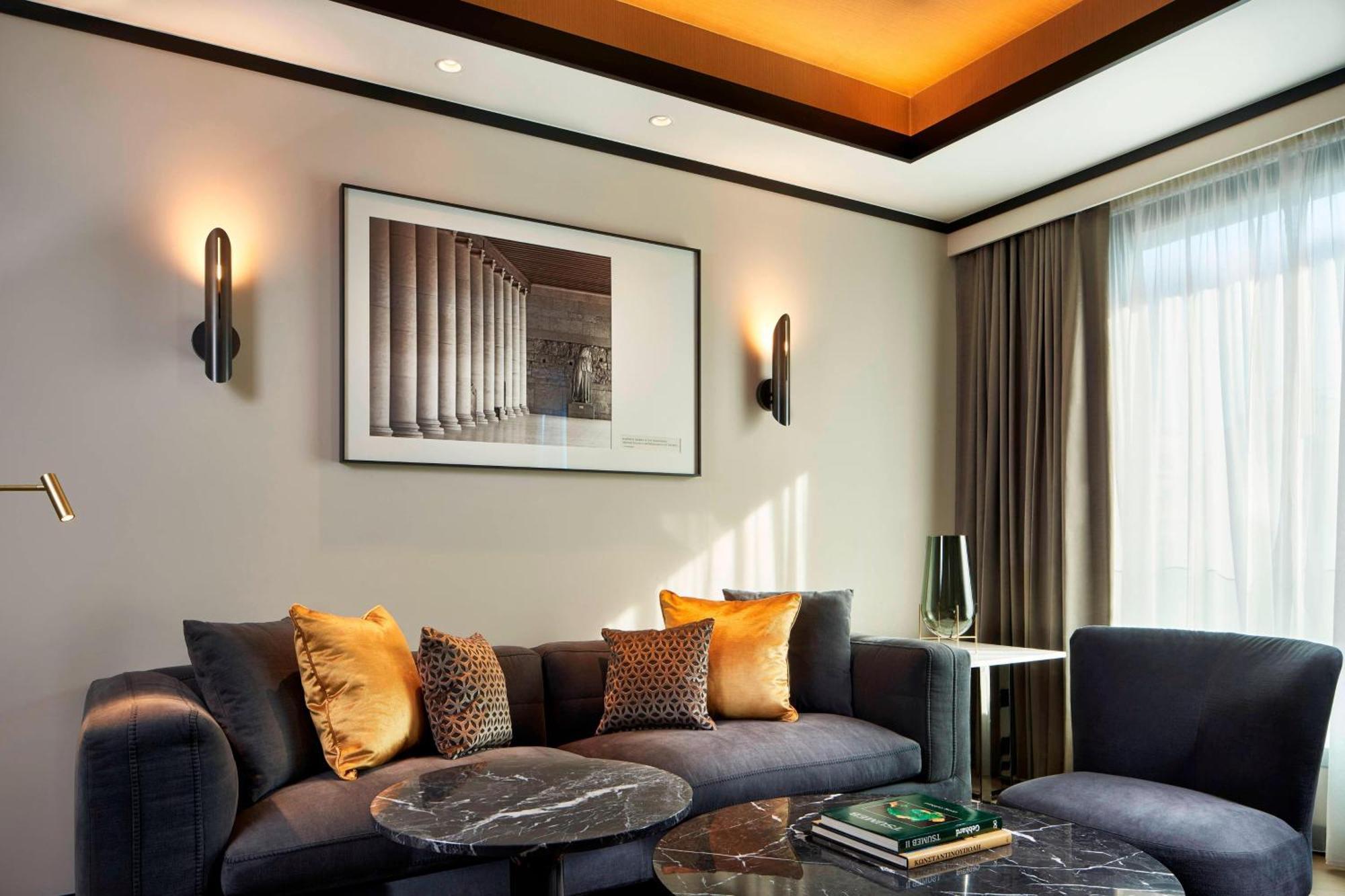 אתונה Academias Hotel, Autograph Collection מראה חיצוני תמונה